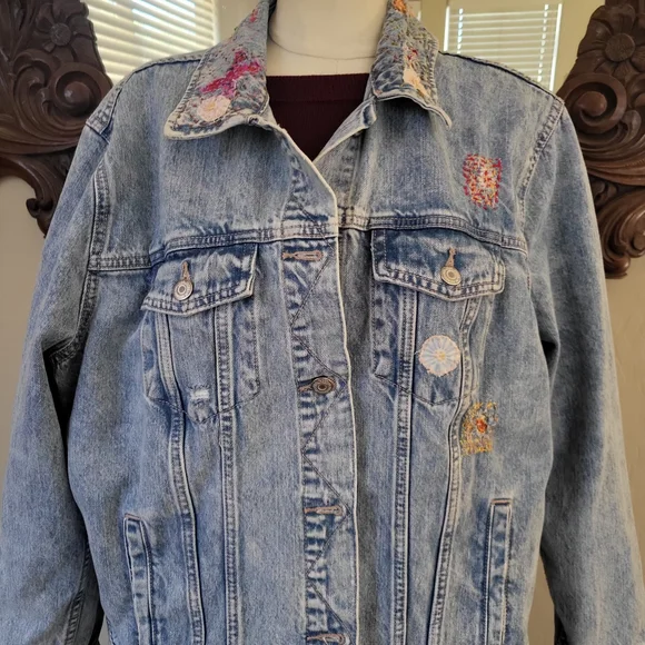 Old Navy Blue Denim Jacket - Picture 10 of 10